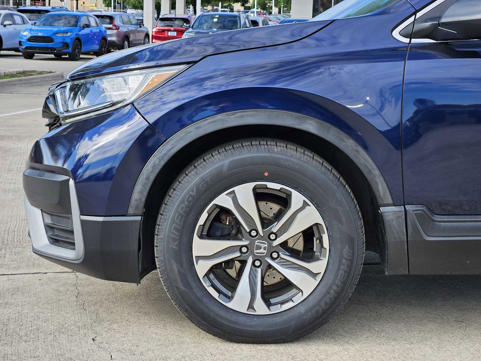 Used 2020 Honda CR-V LX image 8