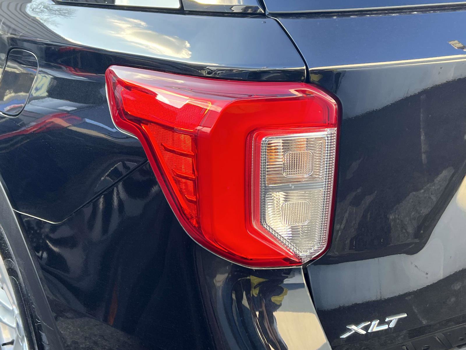 Certified 2022 Ford Explorer XLT image 10