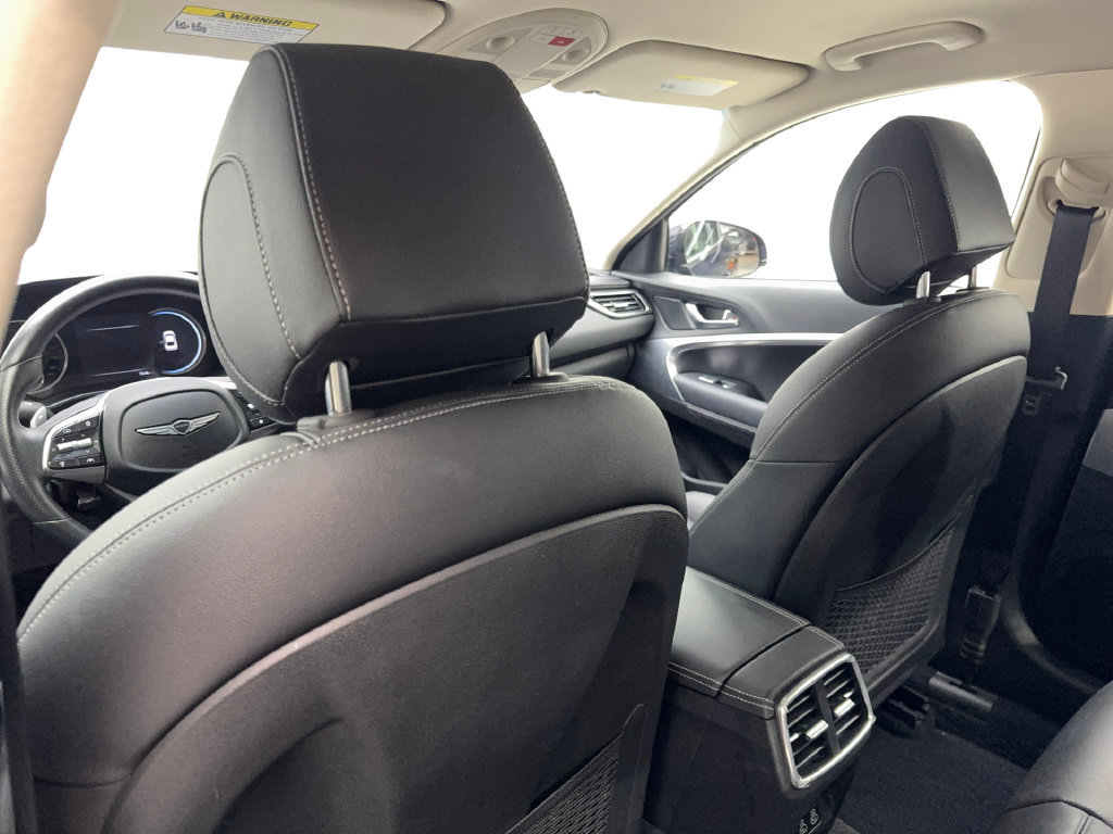 Used 2026 Genesis G70 2.5T RWD image 37