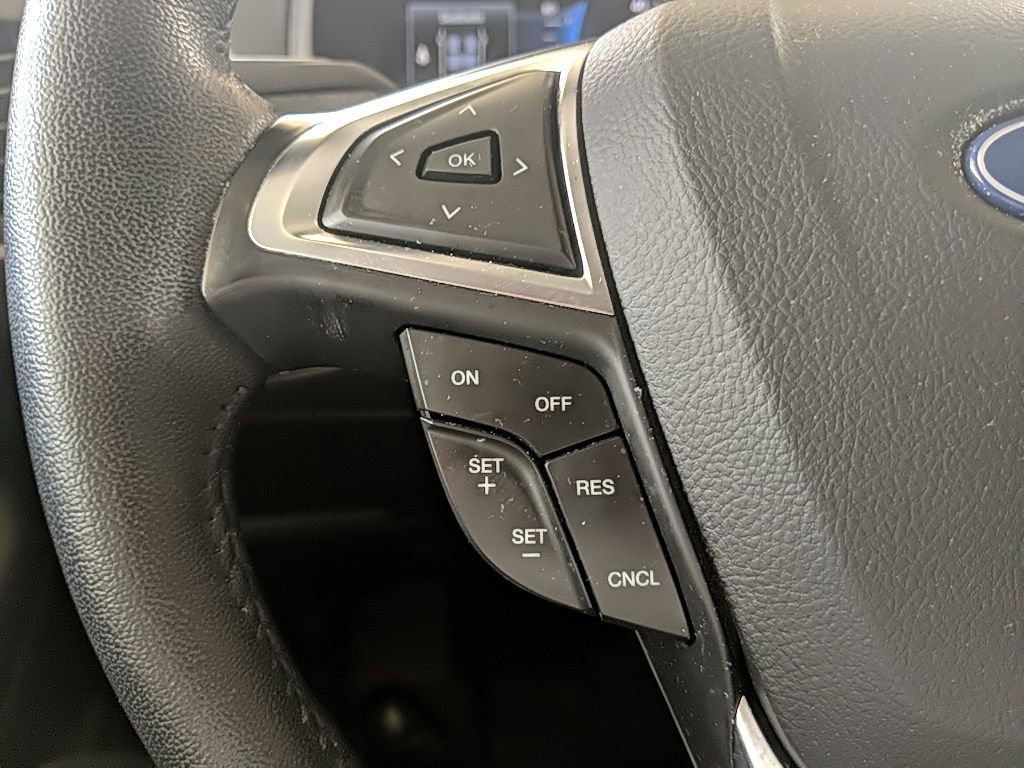 Used 2023 Ford Edge SEL w/ Sport Appearance Package AWD/4WD image 15