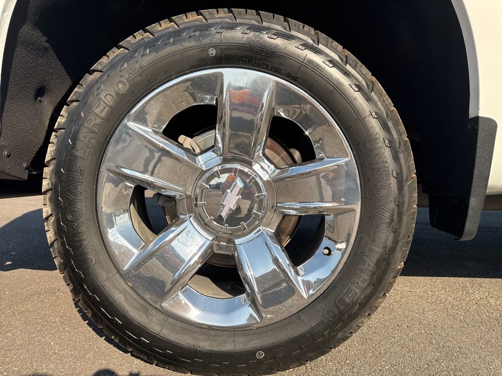 Used 2022 Chevrolet Silverado 1500 LT image 12