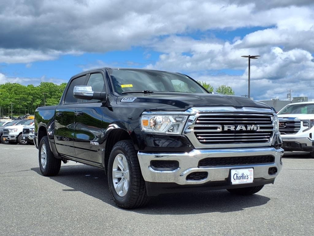 Used 2024 RAM 1500 Laramie image 6