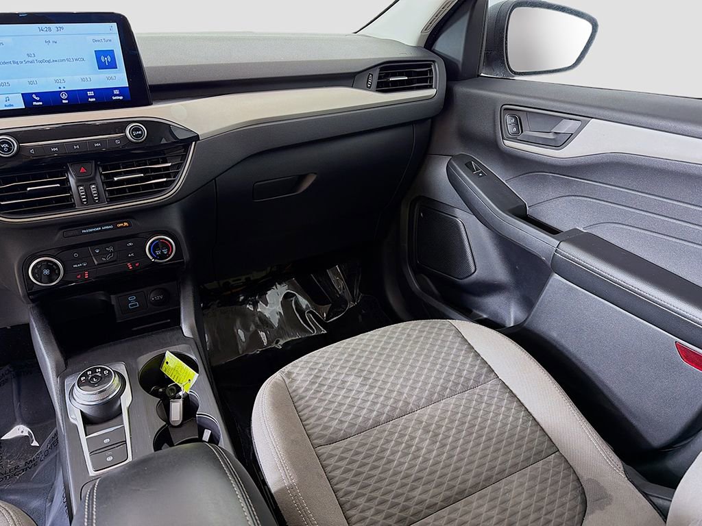 Used 2022 Ford Escape SE image 26