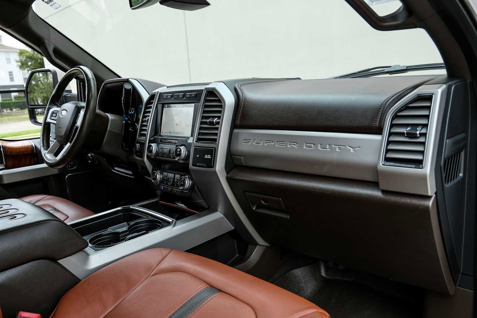 Used 2019 Ford F450 King Ranch w/ King Ranch Ultimate Package image 16