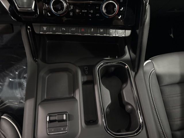 Used 2025 GMC Sierra 2500 AT4X image 26