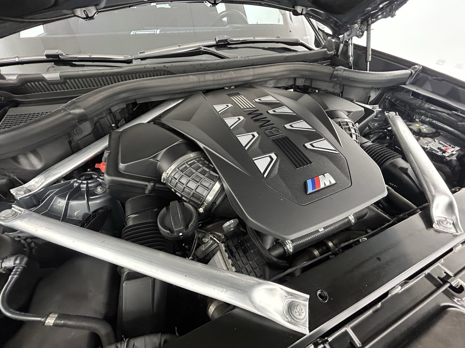 Used 2025 BMW X5 M60i image 43