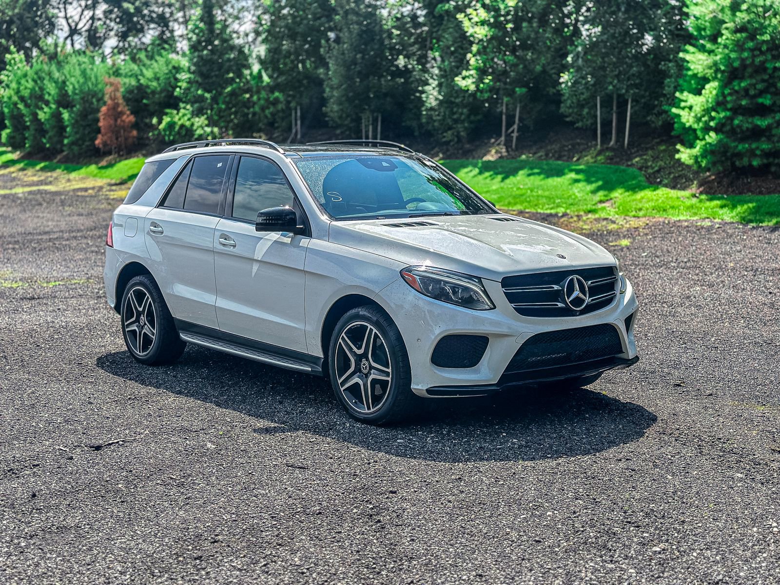 Used 2018 Mercedes-Benz GLE 350 w/ Premium 2 Package image 12