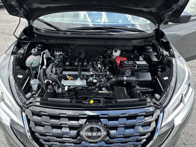 Used 2024 Nissan Kicks S FWD image 19