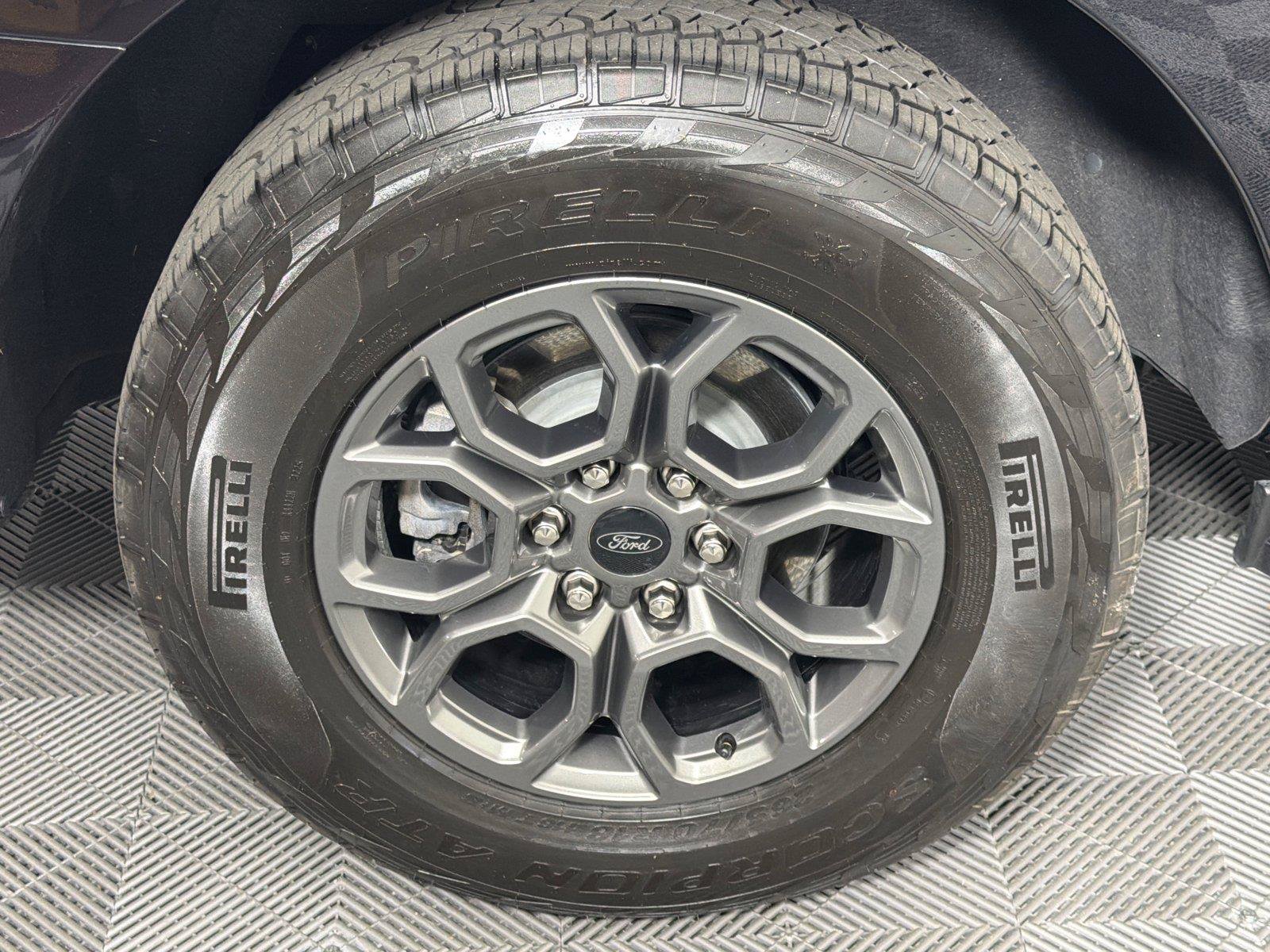 Used 2026 Ford Expedition Active RWD image 17