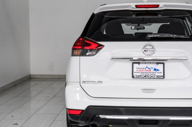 Used 2017 Nissan Rogue S FWD image 36