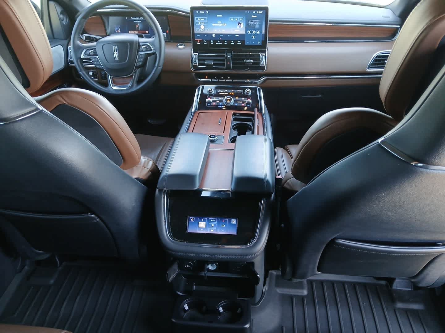 Used 2024 Lincoln Navigator Reserve AWD/4WD image 68
