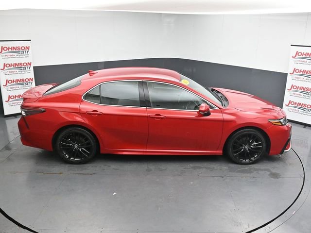 Used 2023 Toyota Camry XSE FWD image 32