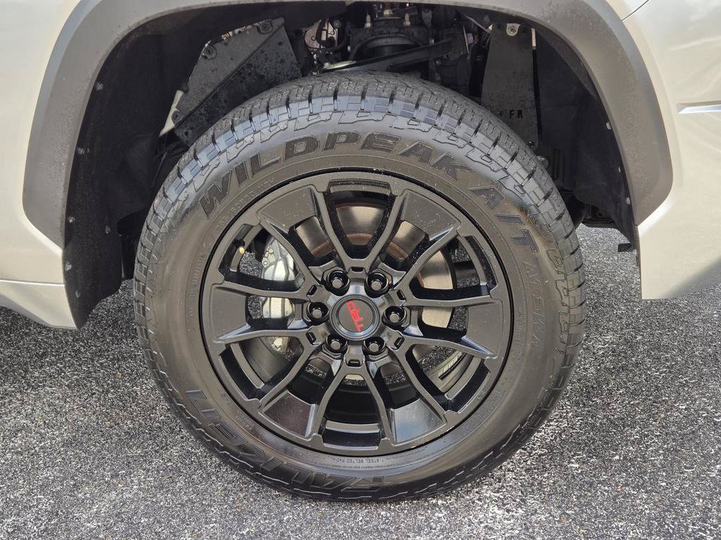 Used 2023 Toyota Tundra SR5 AWD/4WD image 4