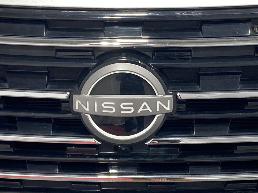 Used 2024 Nissan Rogue Platinum AWD/4WD image 30