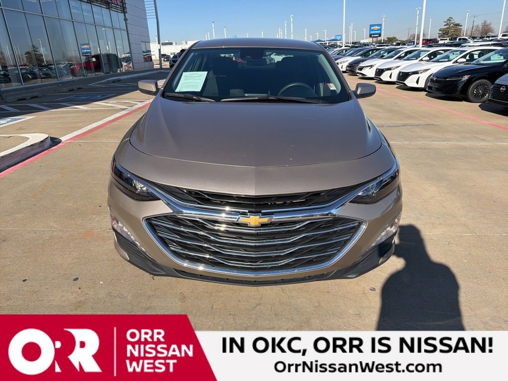 Used 2025 Chevrolet Malibu LT FWD image 8