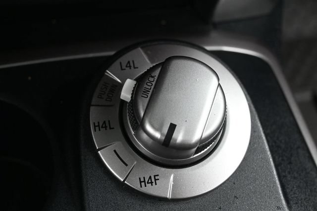 Certified 2023 Toyota 4Runner Limited AWD/4WD image 28