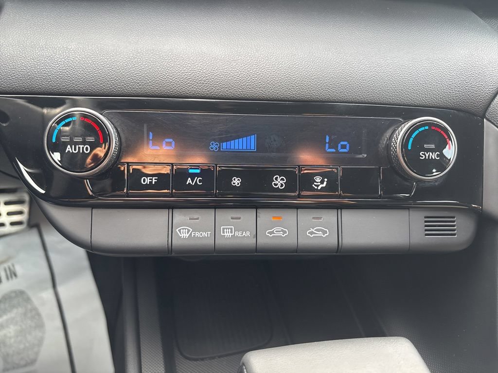Certified 2026 Hyundai Elantra Sport FWD image 22