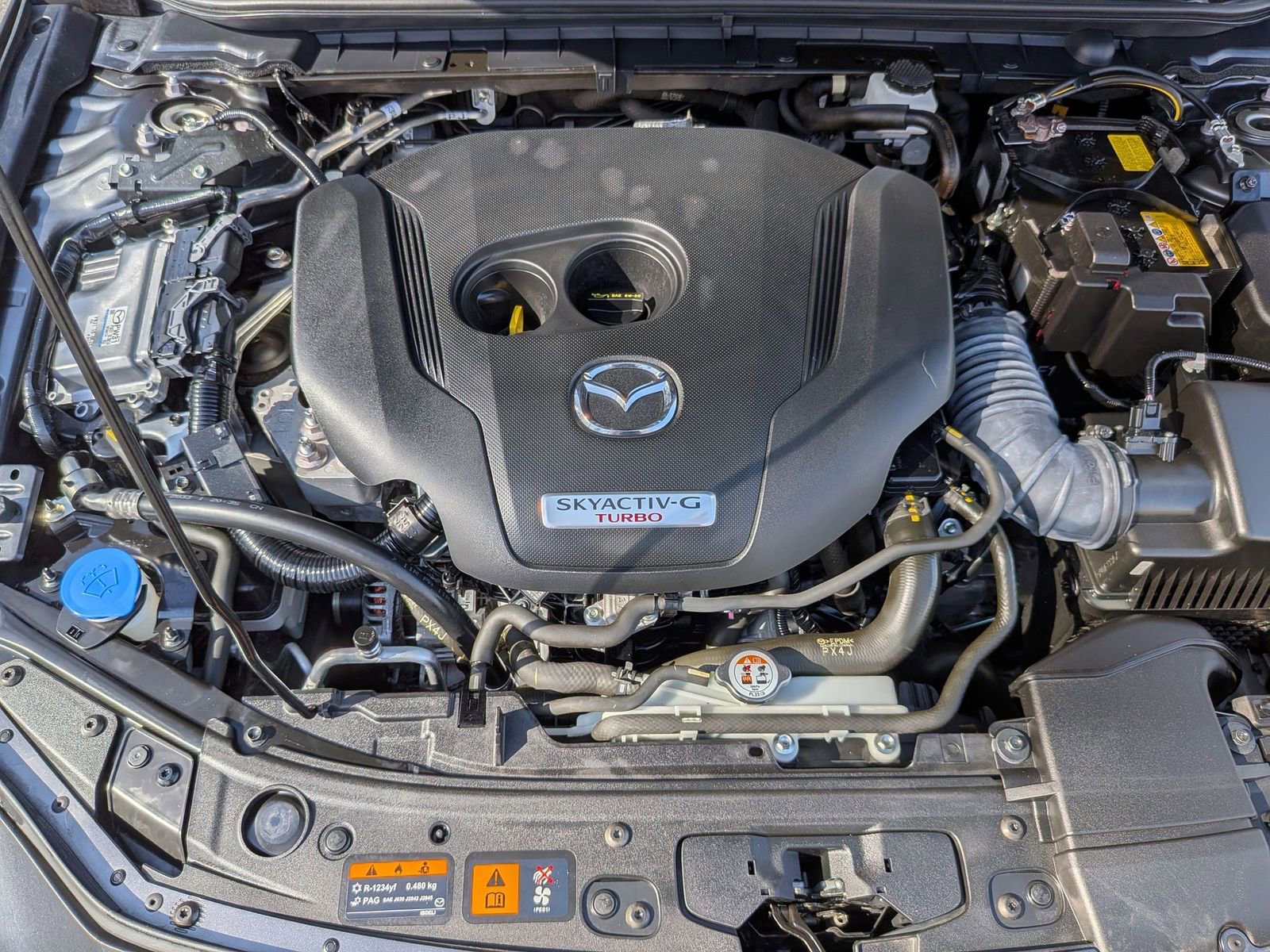 Used 2024 MAZDA MAZDA3 Hatchback w/ Appearance Package image 40