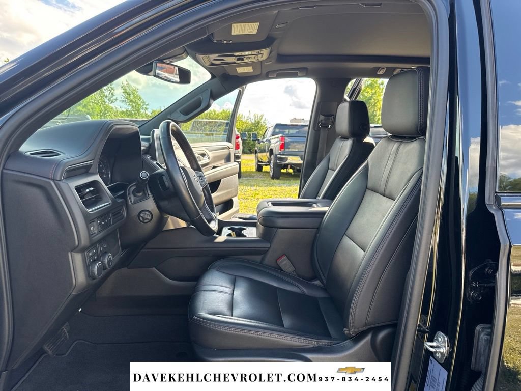Used 2021 Chevrolet Tahoe RST w/ Luxury Package AWD/4WD image 15