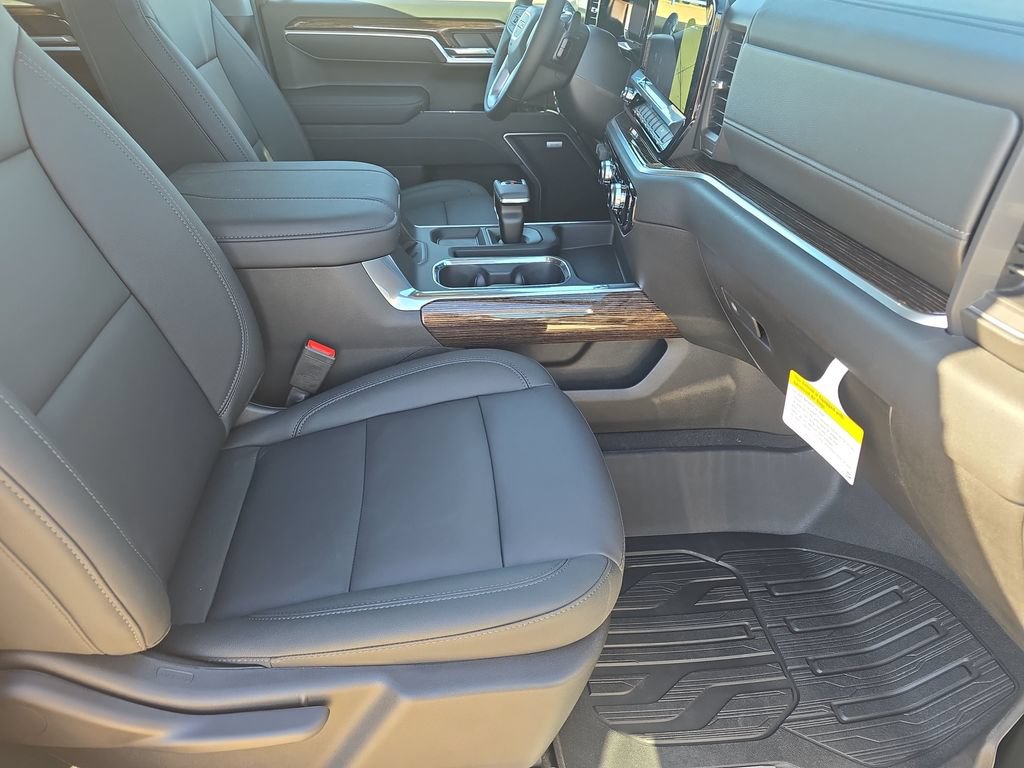 New 2026 GMC Sierra 1500 Elevation w/ Elevation Premium Package AWD/4WD image 10