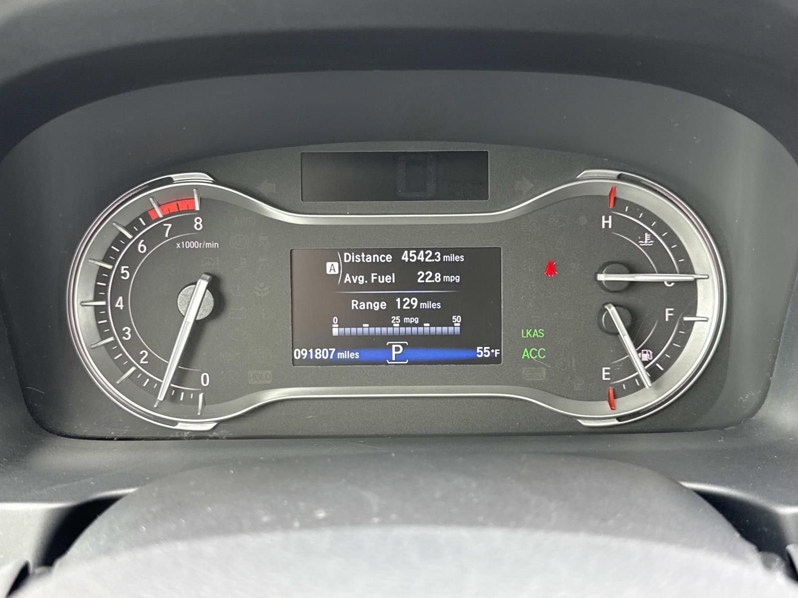 Used 2018 Honda Pilot Touring image 17