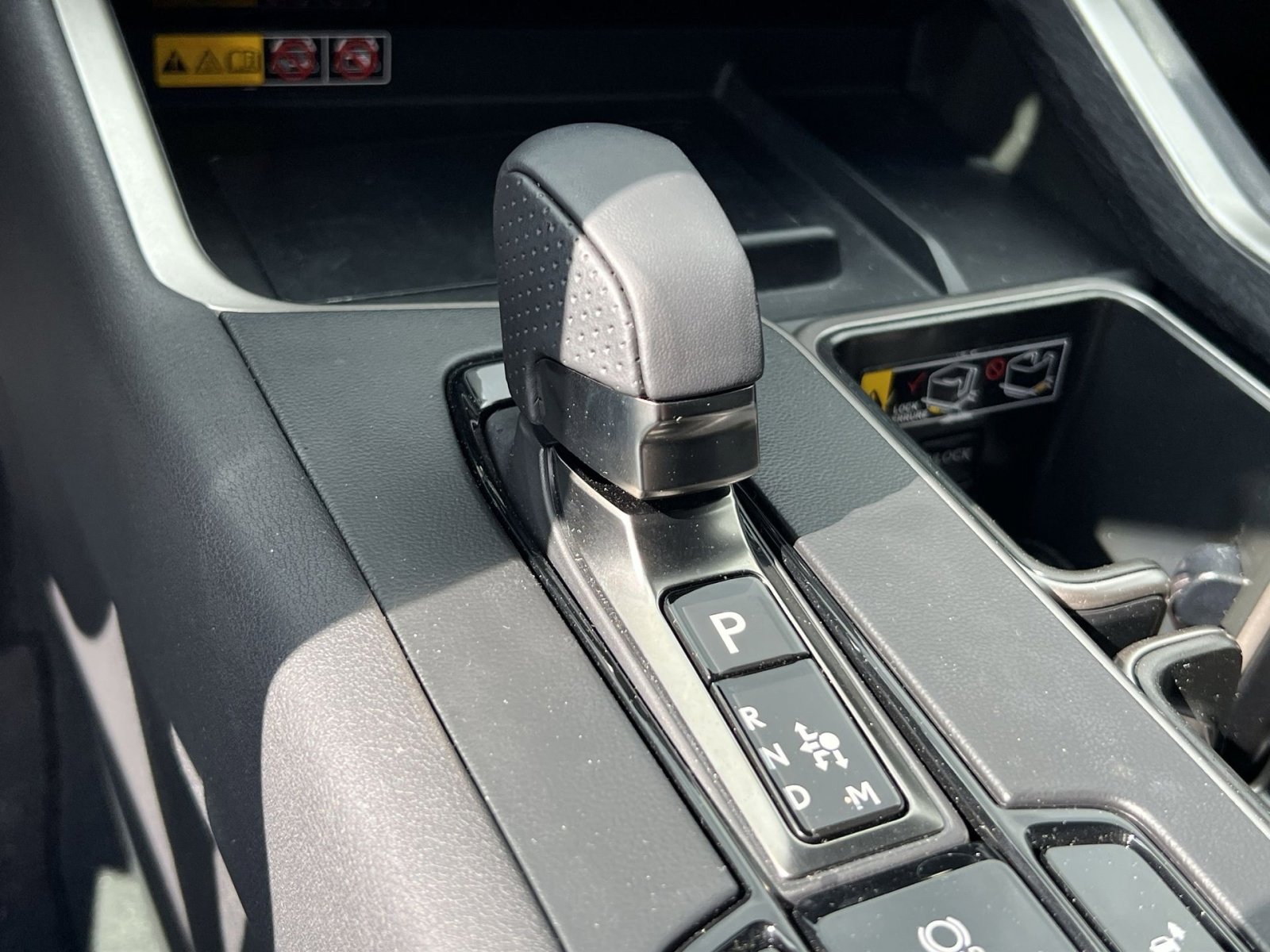 Used 2025 Lexus TX 500h AWD w/ Technology Package image 18