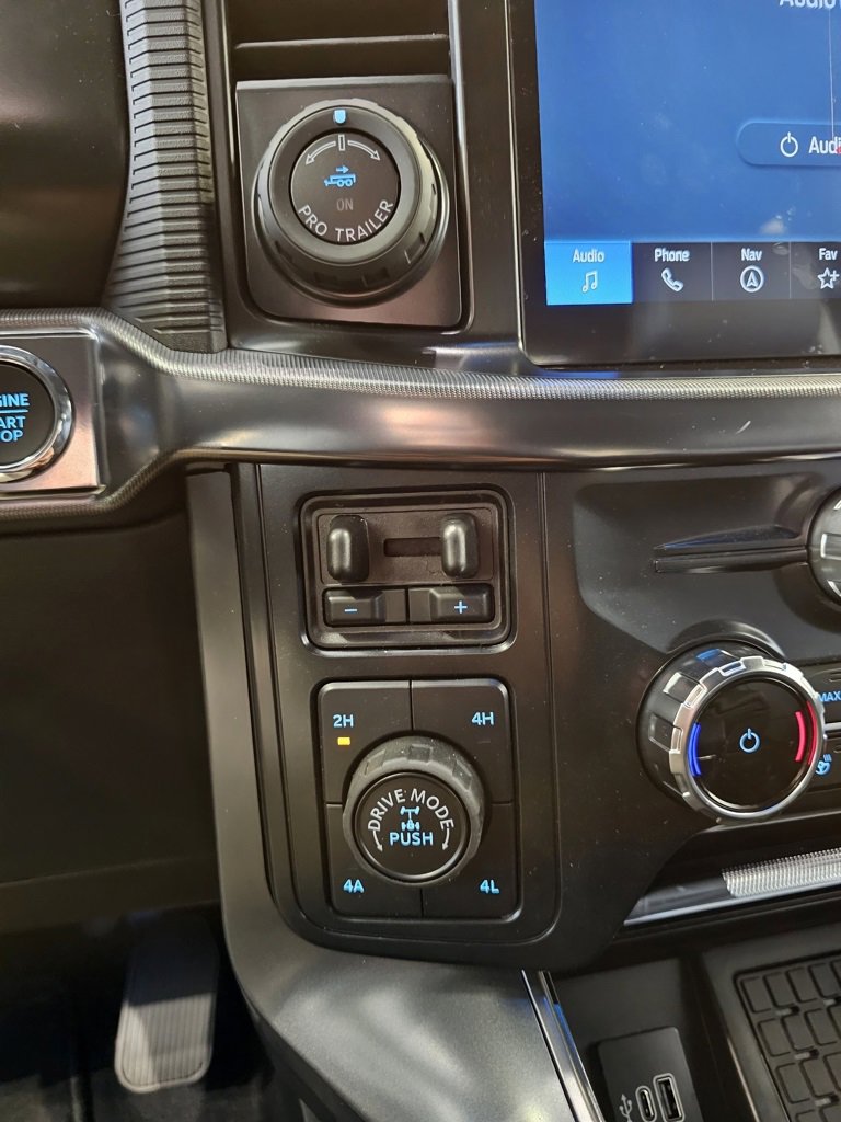 New 2025 Ford F150 Lariat w/ Equipment Group 502A High image 21