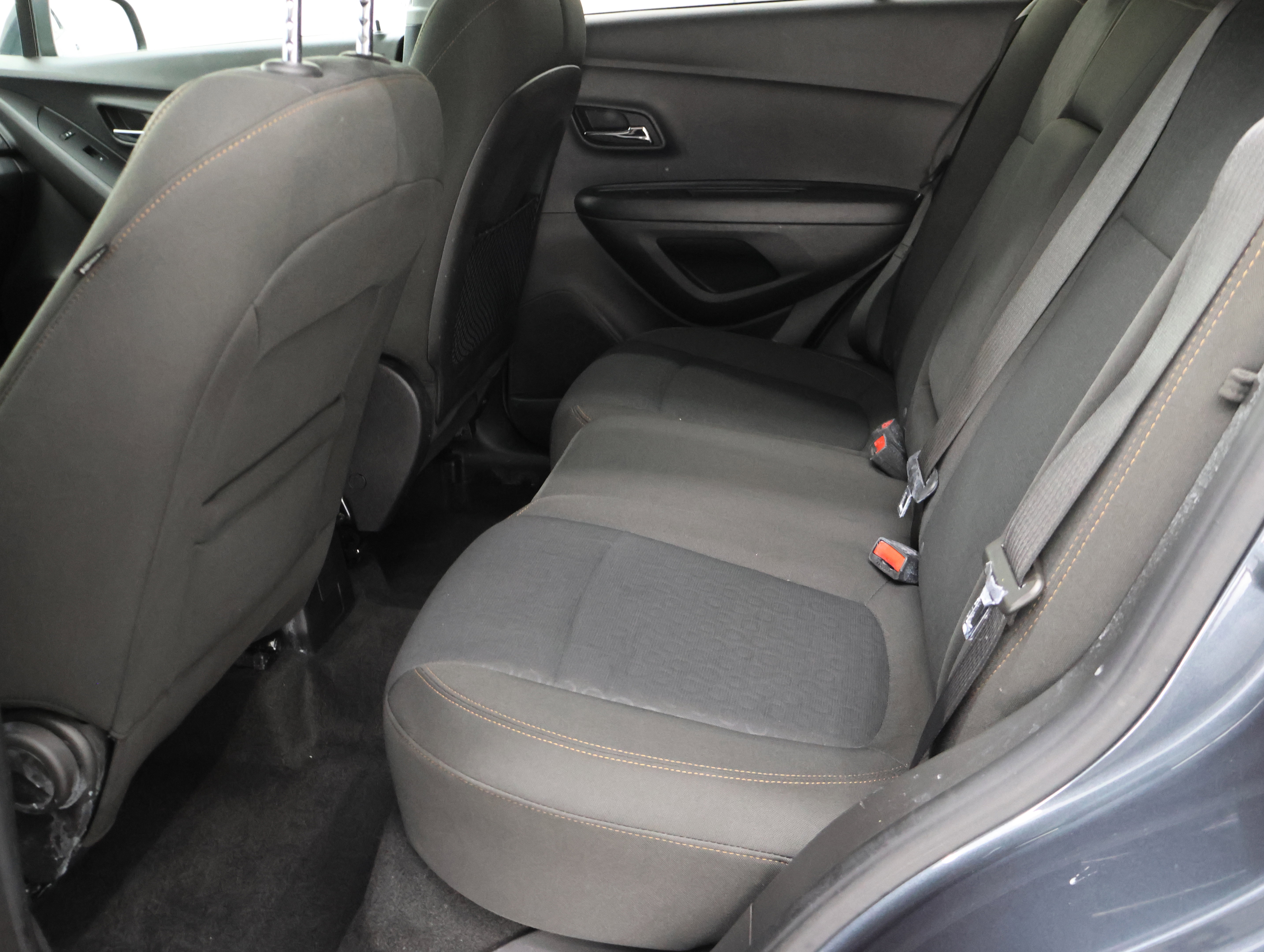 Used 2021 Chevrolet Trax LS w/ Tint and Cruise Package FWD image 31