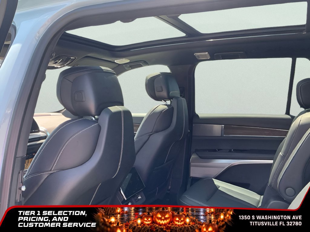 Used 2026 Cadillac Vistiq Sport w/ LPO, Floor Liner Package AWD/4WD image 27