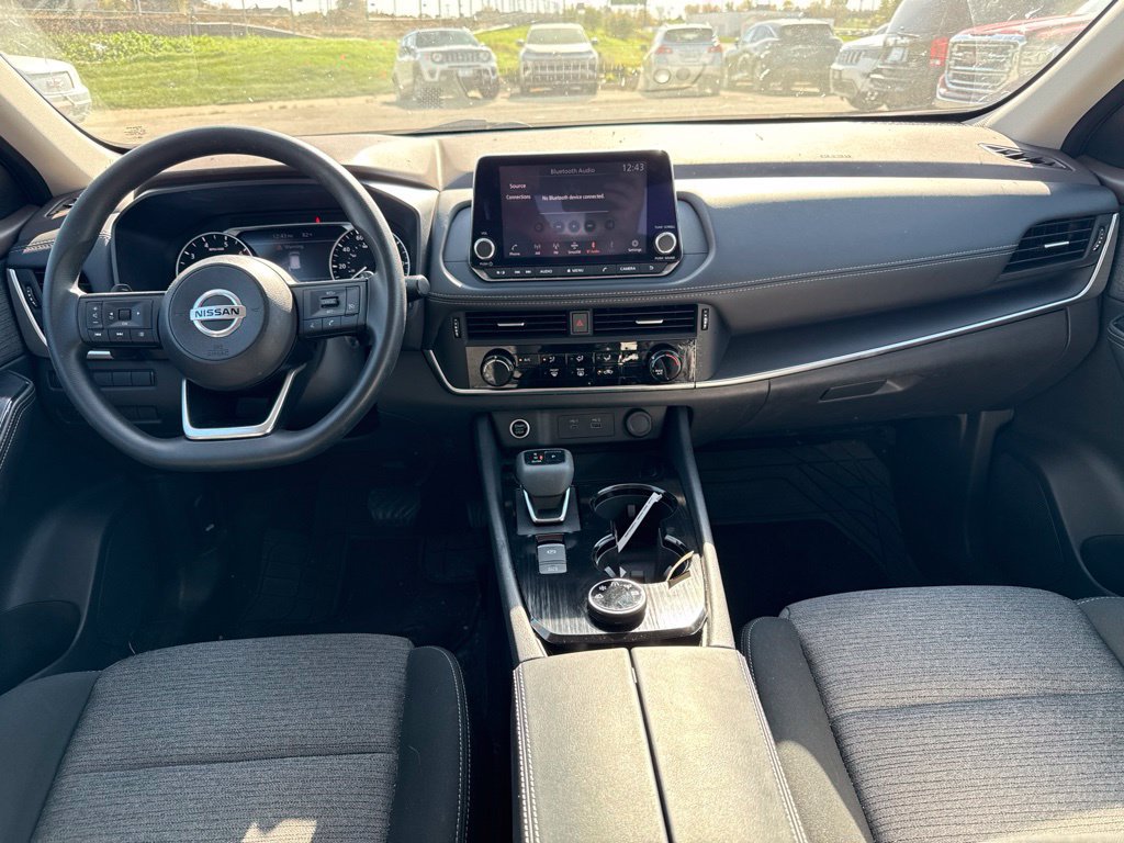 Used 2021 Nissan Rogue S AWD/4WD image 12