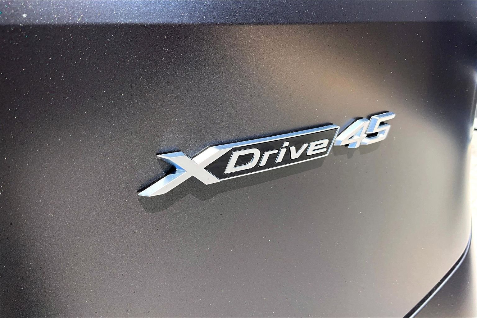 Used 2026 BMW iX xDrive45 w/ M Sport Package image 8