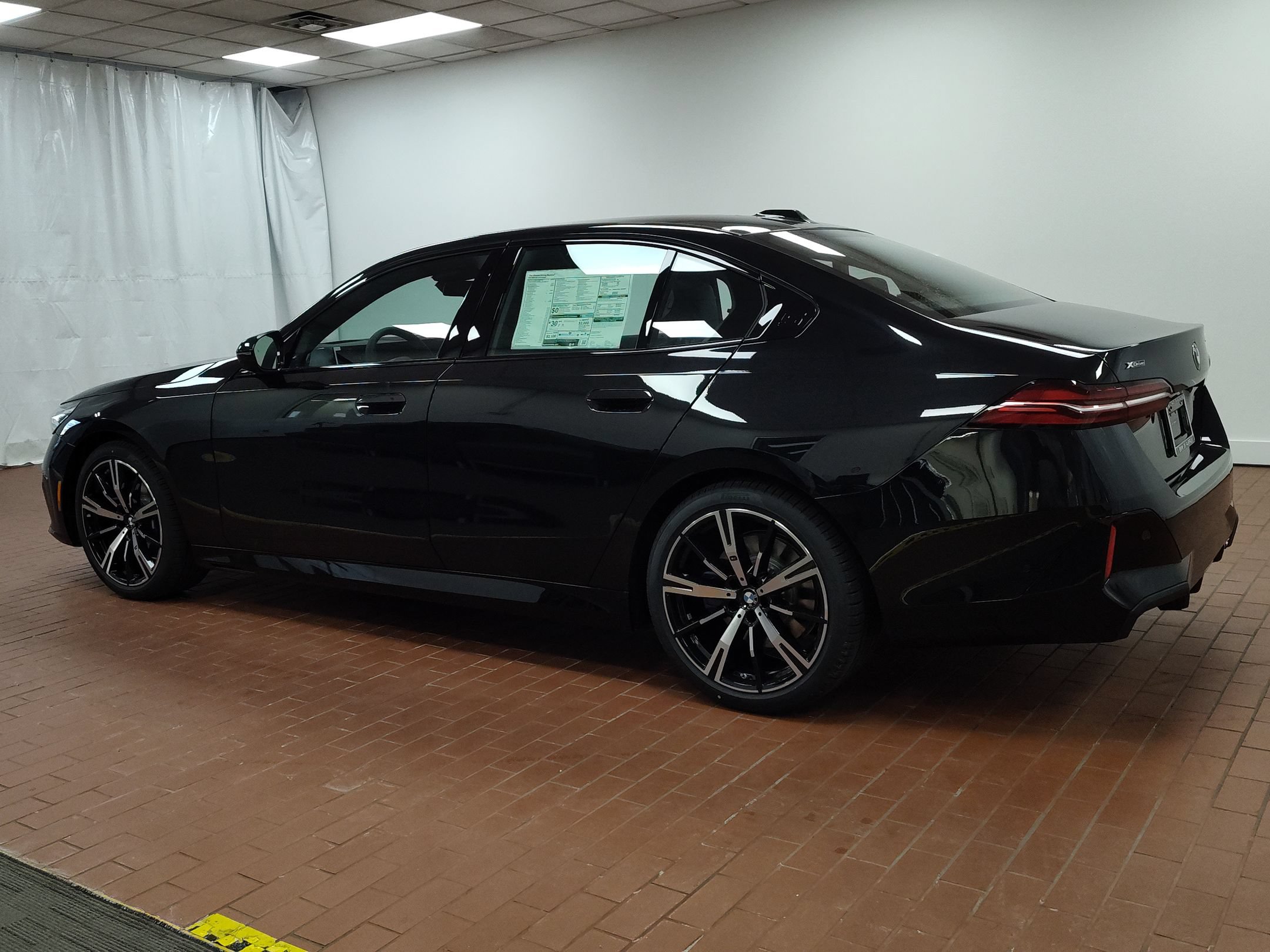 Used 2026 BMW 530i xDrive w/ Executive Package AWD/4WD image 3