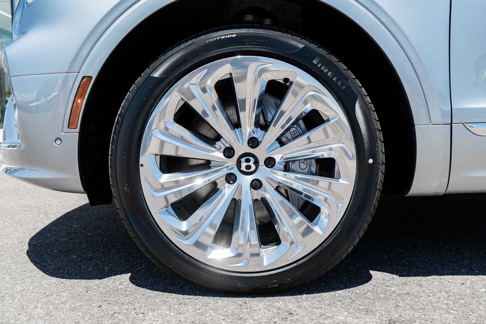 New 2026 Bentley Bentayga Extended Wheelbase AWD/4WD image 6