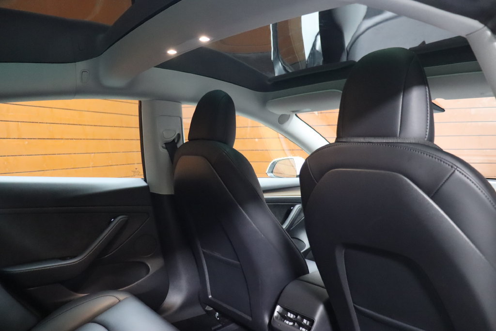 Used 2023 Tesla Model 3 Standard Range RWD image 36