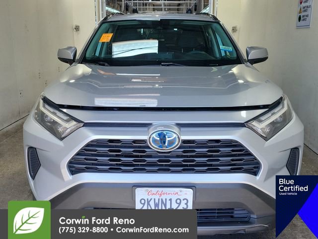 Used 2024 Toyota RAV4 LE AWD/4WD image 2
