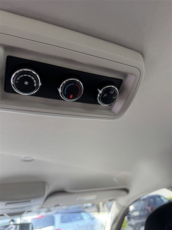 Used 2016 Dodge Grand Caravan SE w/ Quick Order Package 29E SE image 26