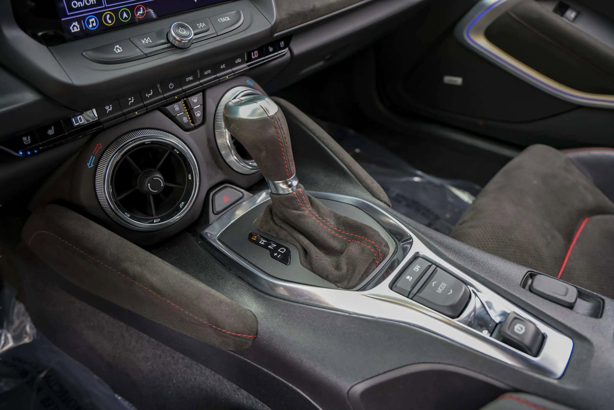 Used 2019 Chevrolet Camaro ZL1 image 23