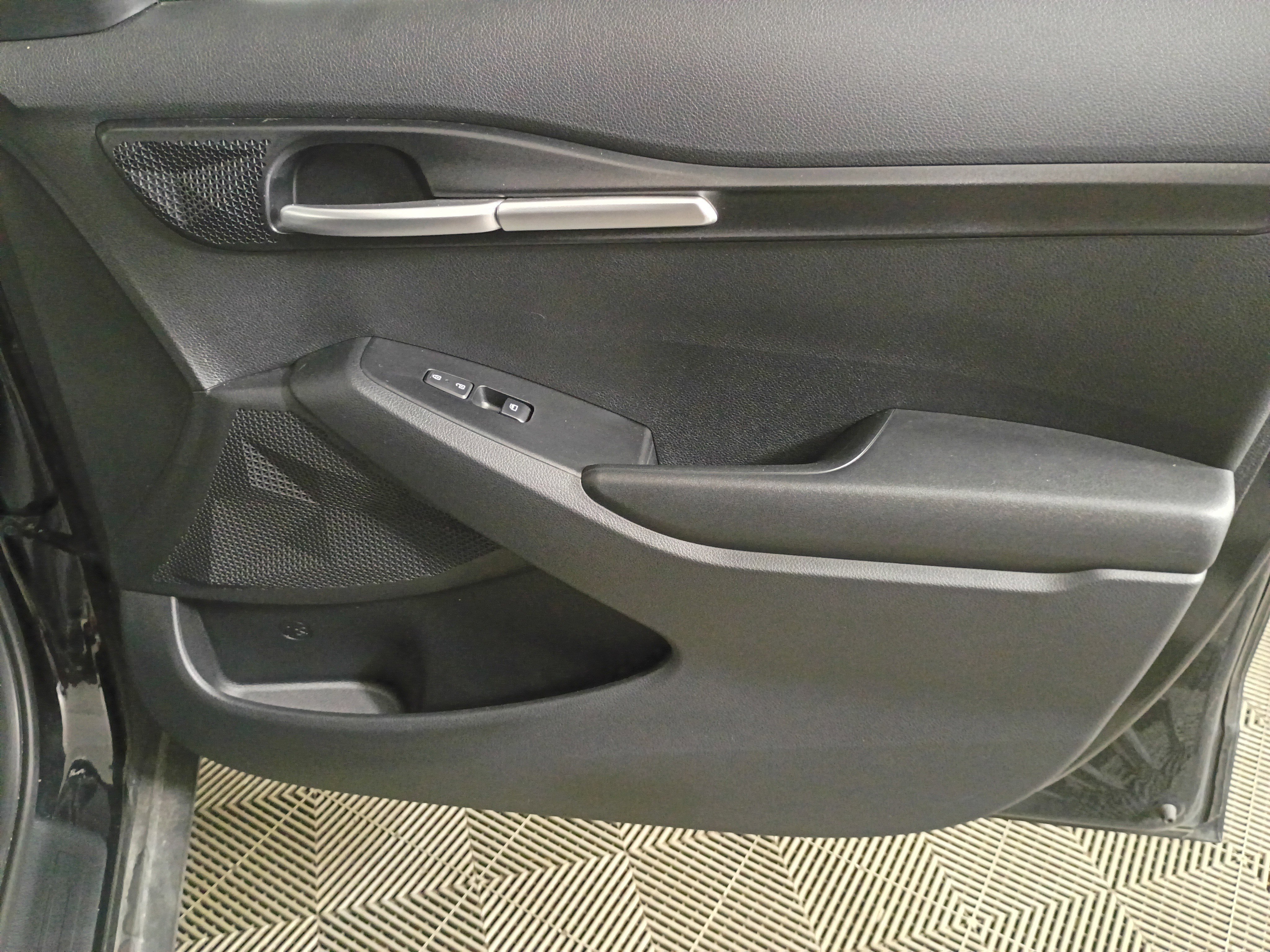 Certified 2023 Kia Seltos LX image 39