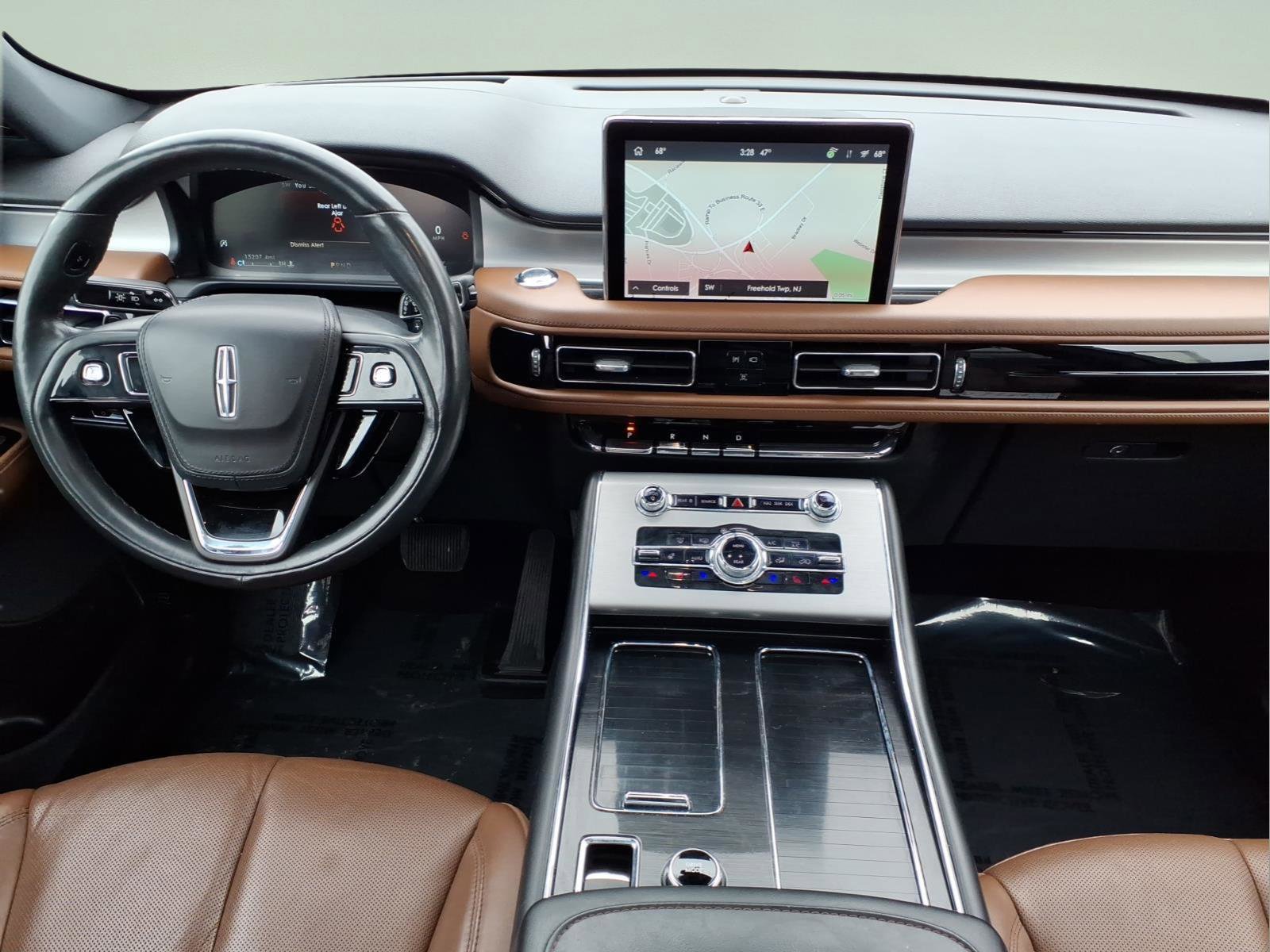 Certified 2023 Lincoln Aviator Reserve w/ Equipment Group 201A image 17