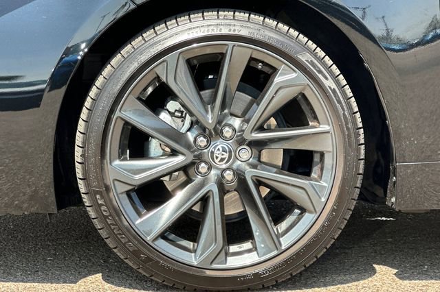 Used 2025 Toyota Corolla SE image 27