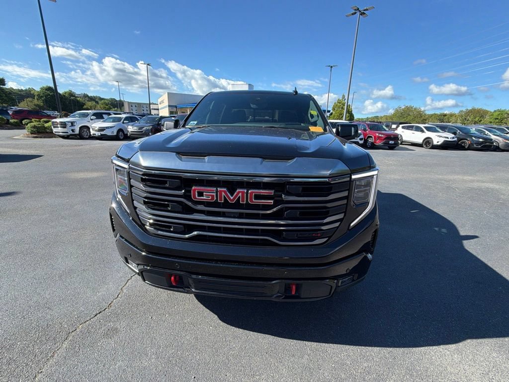 Used 2024 GMC Sierra 1500 AT4 w/ Technology Package AWD/4WD image 24
