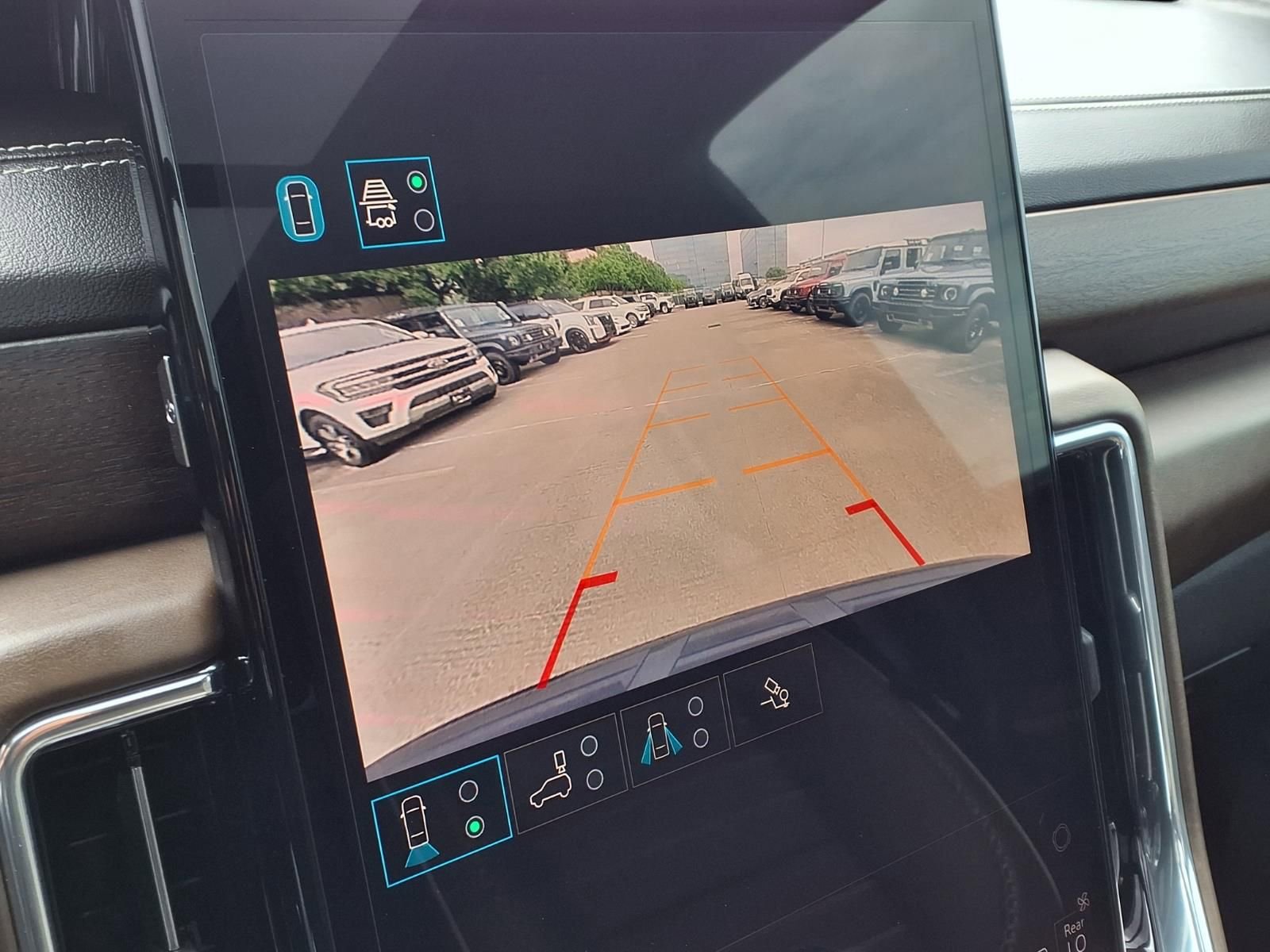 Used 2025 GMC Yukon XL Denali Ultimate image 20