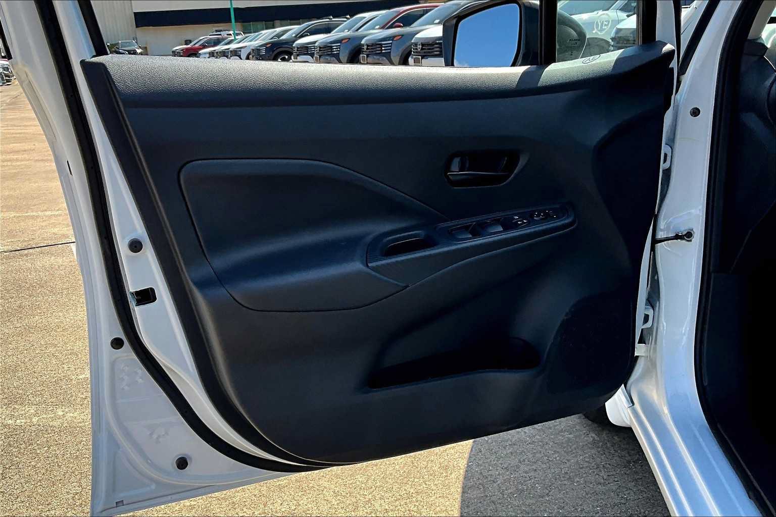 Certified 2025 Nissan Versa S w/ Trunk Package FWD image 16