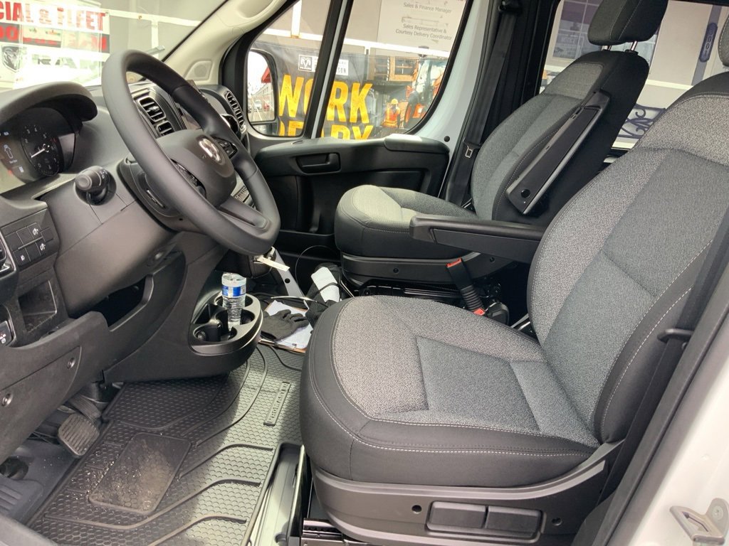 New 2026 RAM ProMaster 3500 w/ Crew Van Package image 21