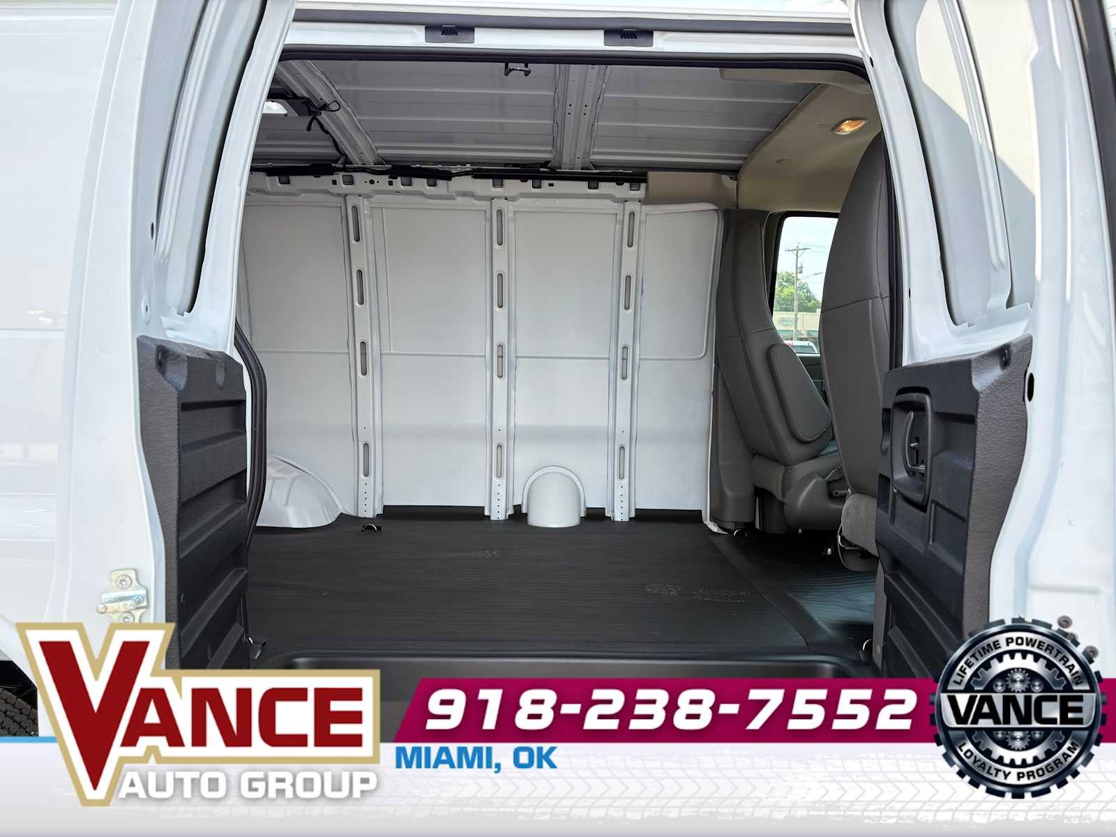 New 2025 GMC Savana 2500 w/ Driver Convenience Package RWD image 15