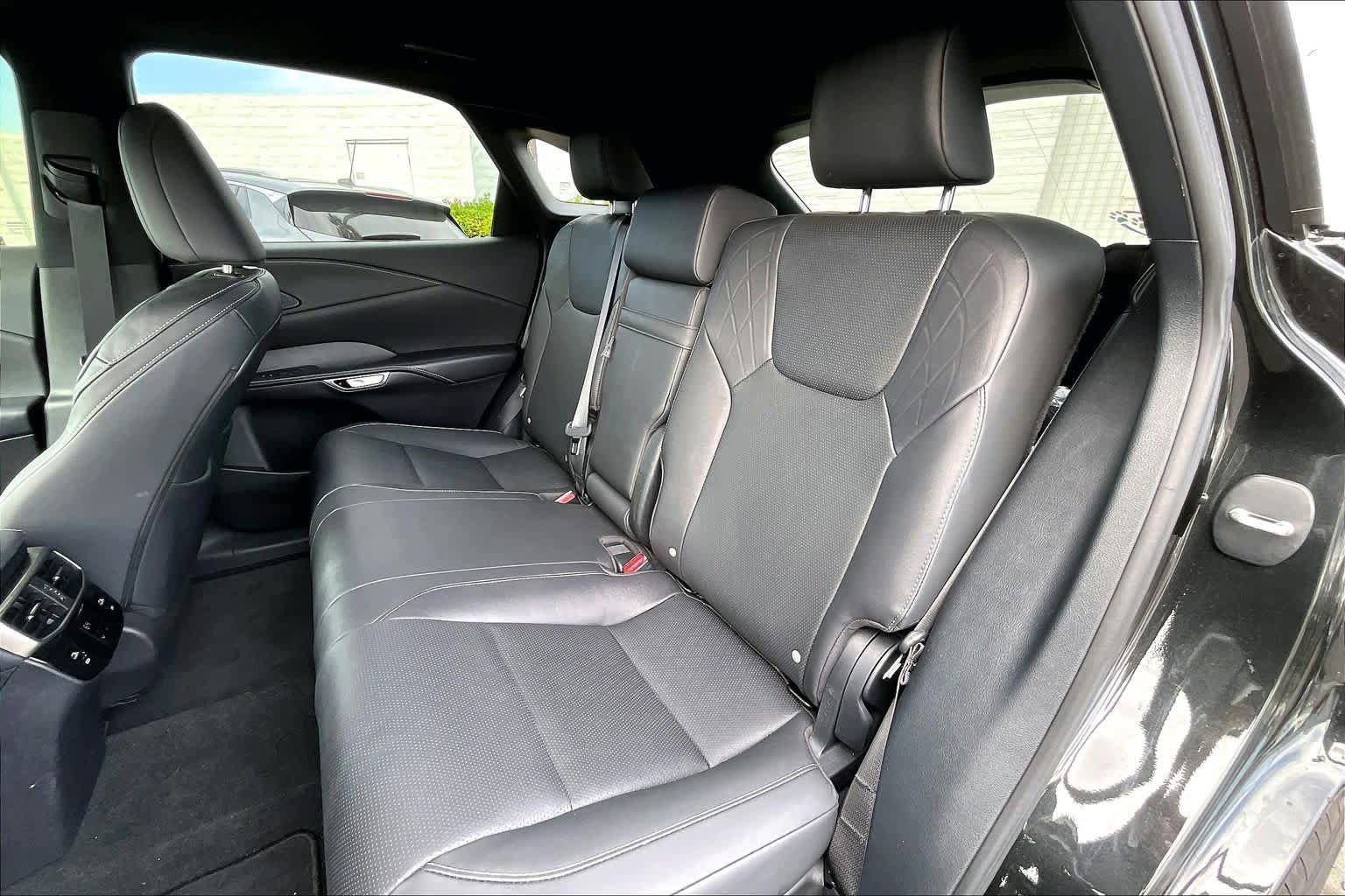 Used 2024 Lexus RX 350 Premium Plus w/ Convenience Package FWD image 19