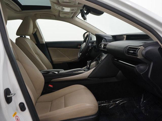 Used 2018 Lexus IS 300 AWD w/ Comfort Package image 10