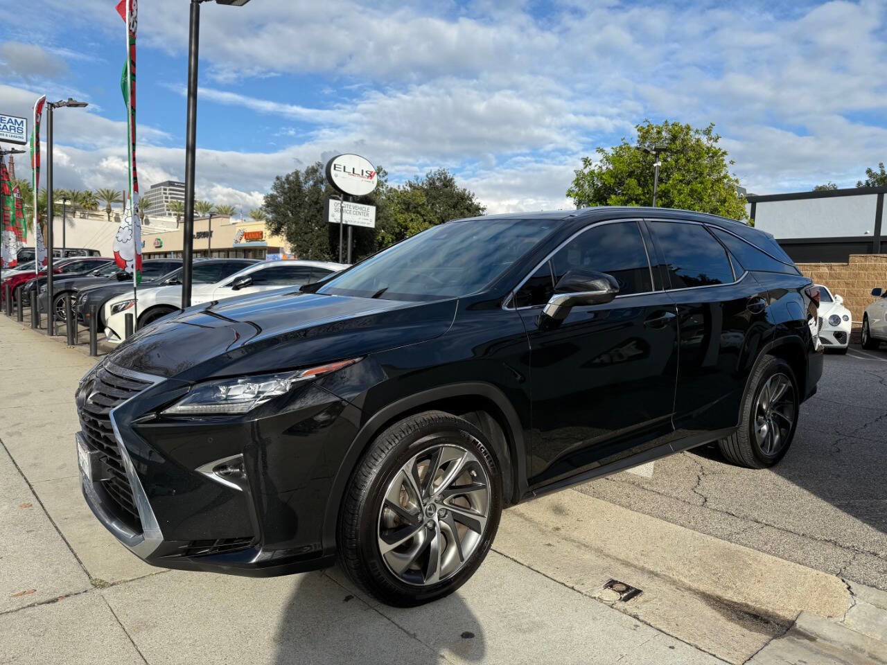 Used 2018 Lexus RX 350L Luxury w/ Accessory Package image 6