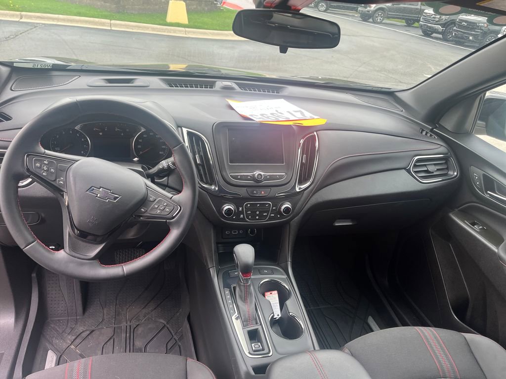 Certified 2024 Chevrolet Equinox RS w/ LPO, Floor Liner Package image 14