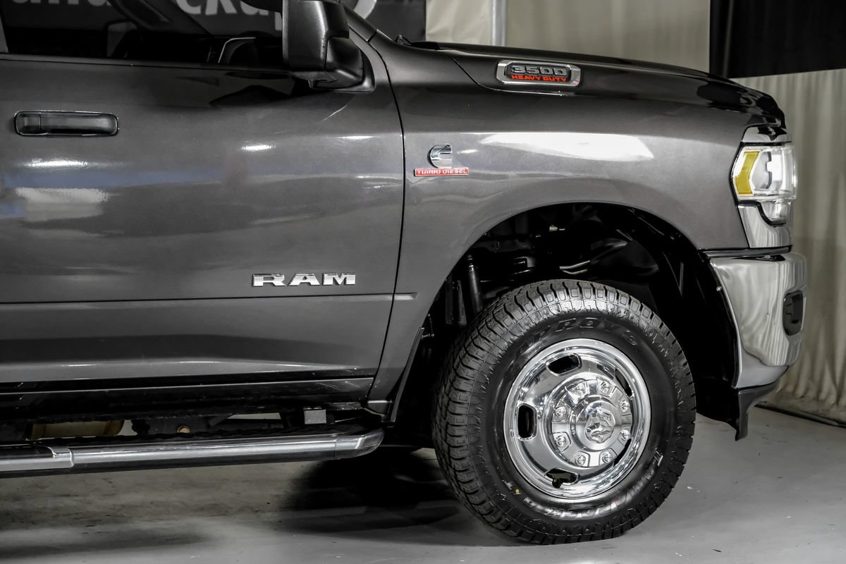 Used 2024 RAM 3500 Big Horn w/ Heated Seats & Wheel Group AWD/4WD image 7